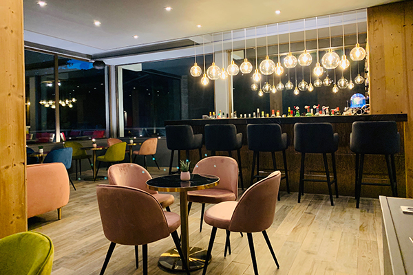 hotel-le-panorama-bar