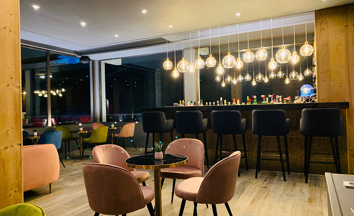 hotel-le-panorama-bar-2